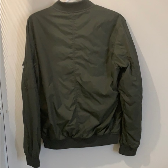 Nylon Bomber Jacket (Green) - Picture 3 of 3